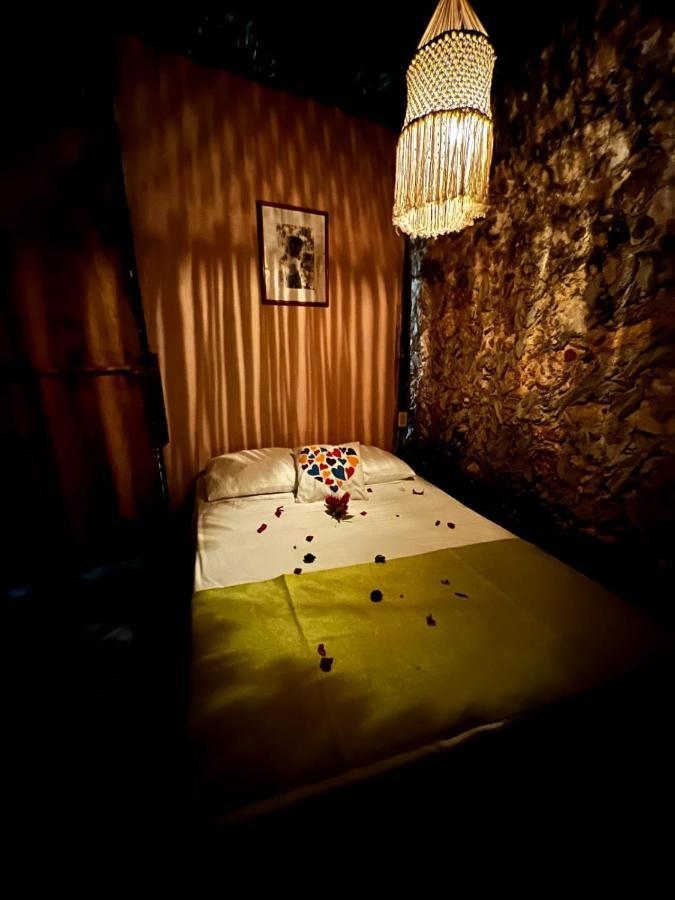Hostel 35 Valladolid  Eksteriør bilde